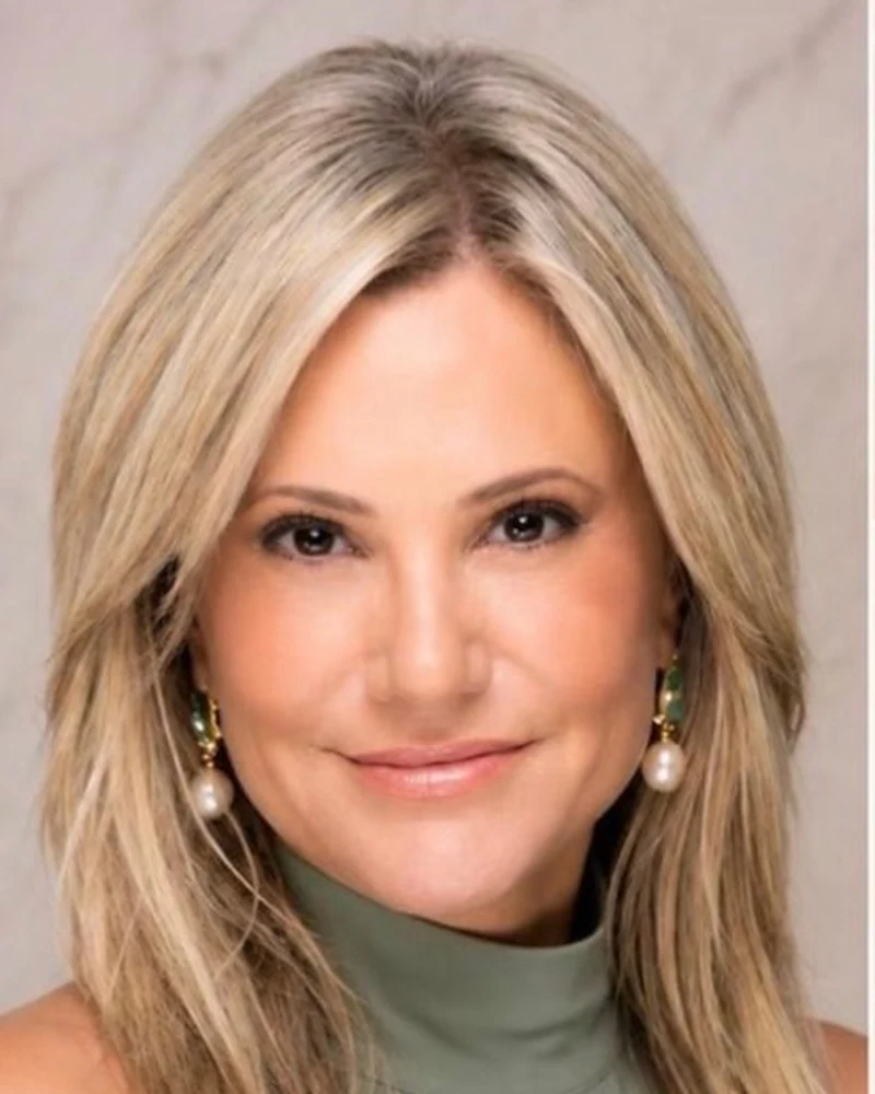 Noreen Kaseda - Sales Associate